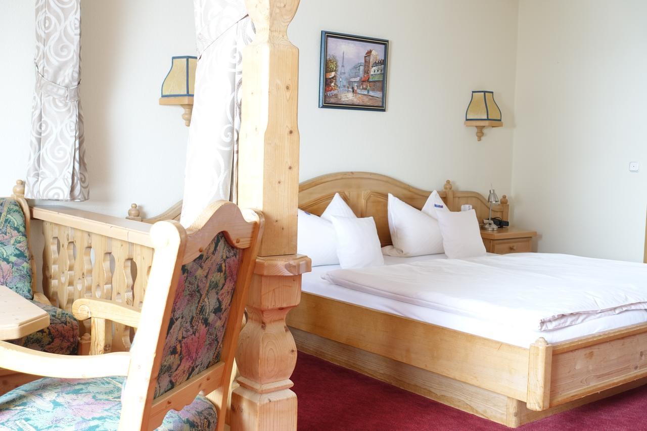 Hotel Gasthof Schoenblick Neumarkt in der Oberpfalz Eksteriør bilde