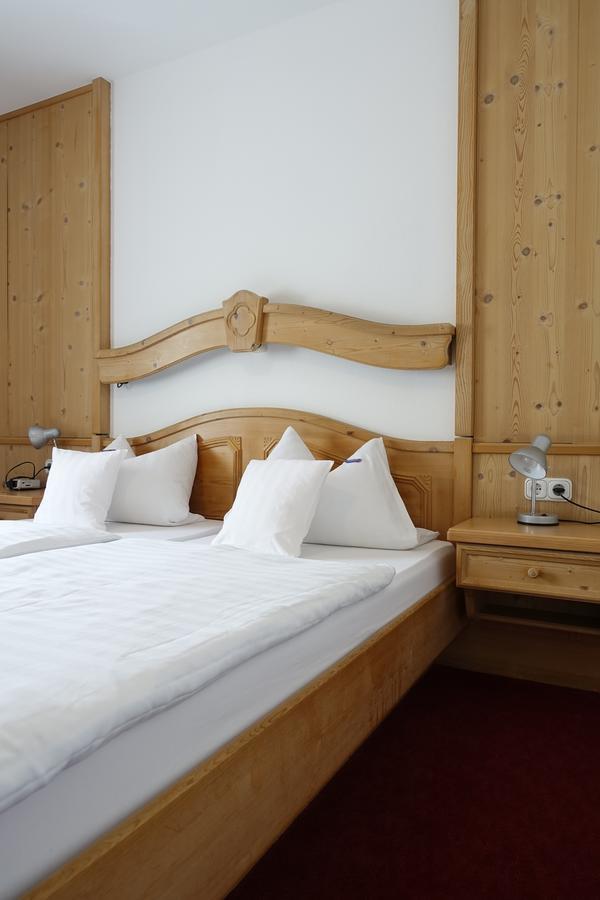 Hotel Gasthof Schoenblick Neumarkt in der Oberpfalz Eksteriør bilde