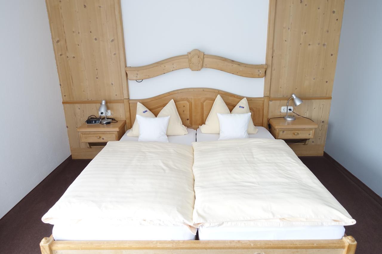 Hotel Gasthof Schoenblick Neumarkt in der Oberpfalz Eksteriør bilde